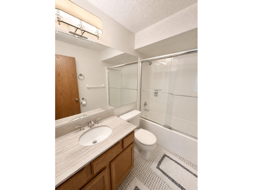 Value priced 16th floor unit in Centre Village Condominiums - photo 5