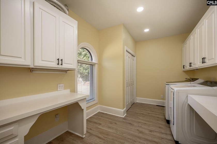 Lakefront living on Lake Murray - 150 feet of water frontage - photo 34
