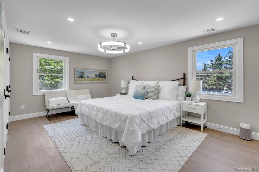 Stony Brook side hall 3-bedroom 2.5 bath colonial with major - photo 16