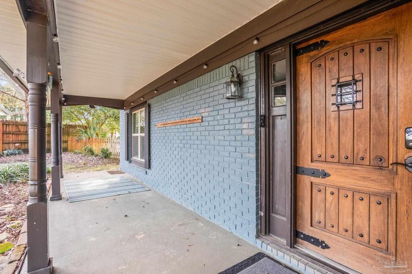 **Open House Saturday July 25th 11:00 - 1:00** Welcome to this - photo 4