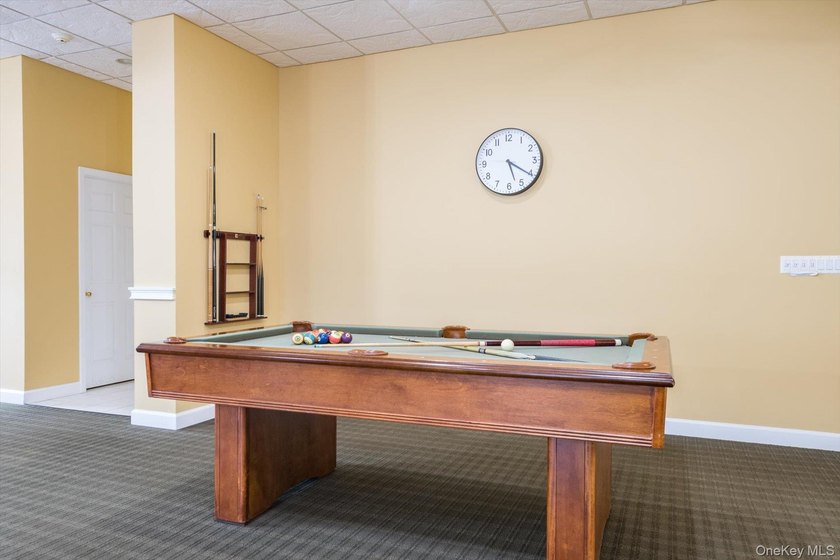 Welcome to this well maintained 2 bedroom, 2 full bath condo - photo 15