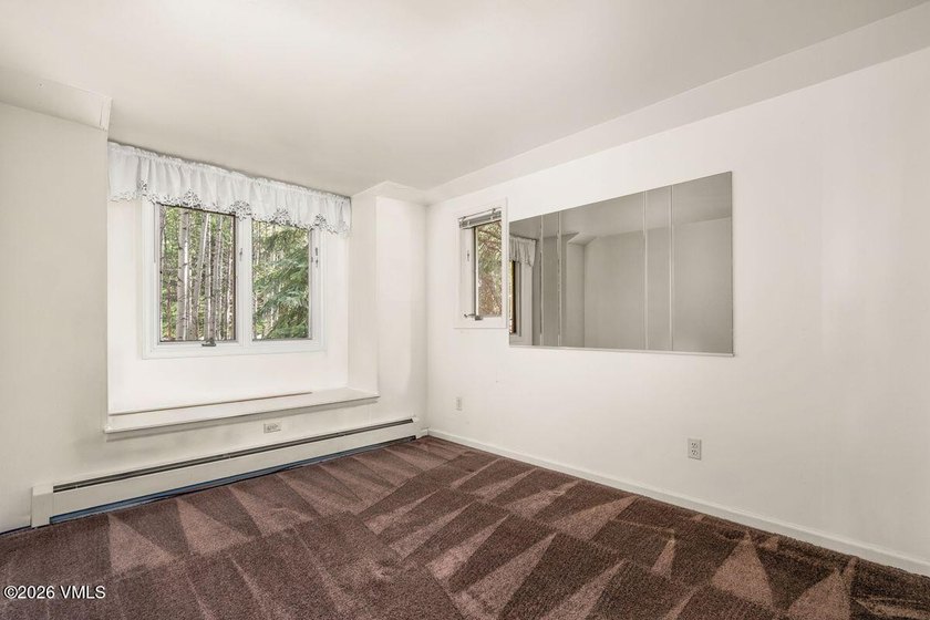 Compelling value in an exclusive, private section of the Vail - photo 15