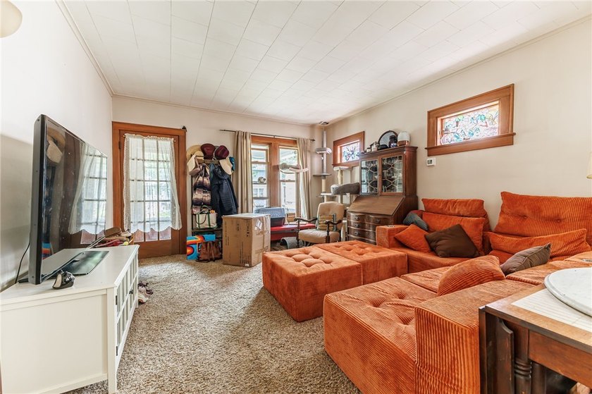 Don't miss this fantastic opportunity to own a spacious - photo 19