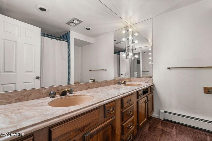 Compelling value in an exclusive, private section of the Vail - photo 23