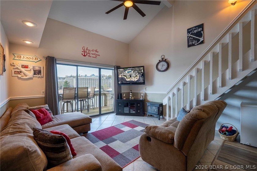 Fully updated, turn-key condo with incredible views and a large - photo 9