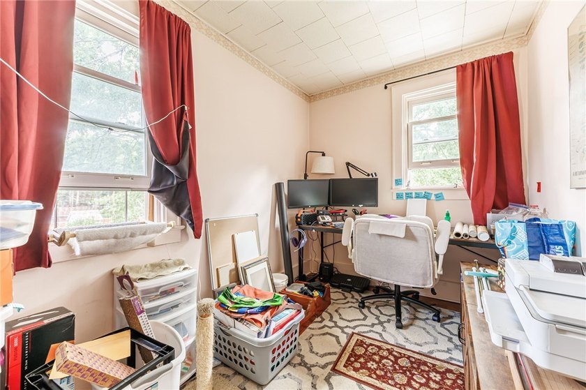 Don't miss this fantastic opportunity to own a spacious - photo 29