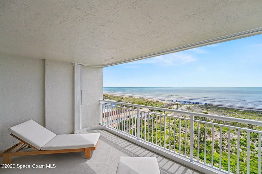 Wake up each morning to the sights and sounds of the ocean - photo 22