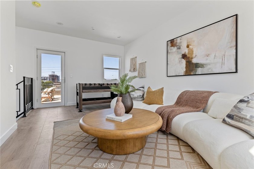 1018 W 223rd St 2 - photo 32