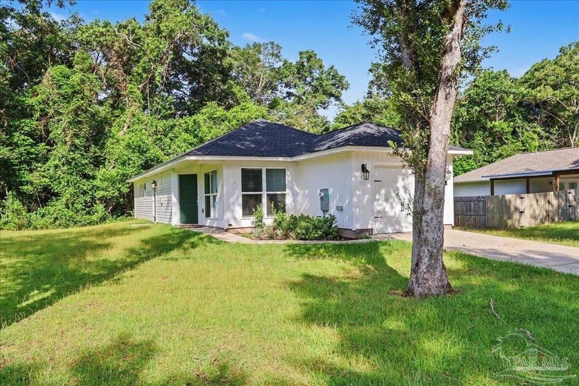 Built in 2023, this inviting 3-bedroom, 2-bath home offers - photo 3