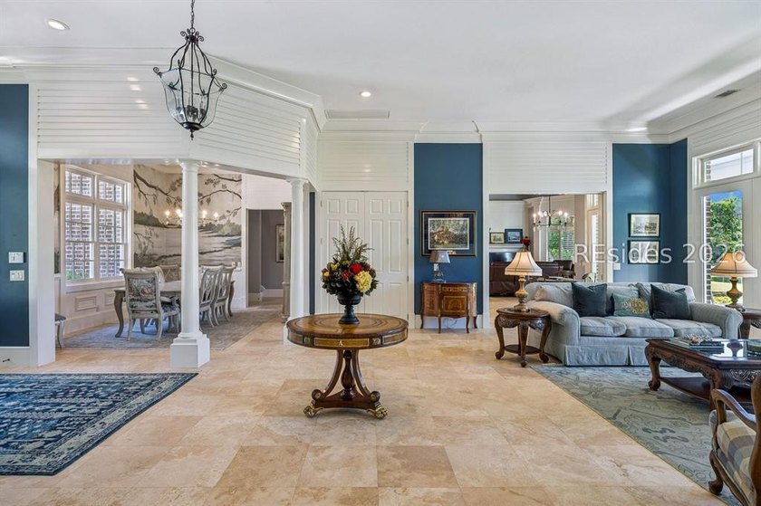 A refined luxury residence in Colleton River Club offering - photo 11