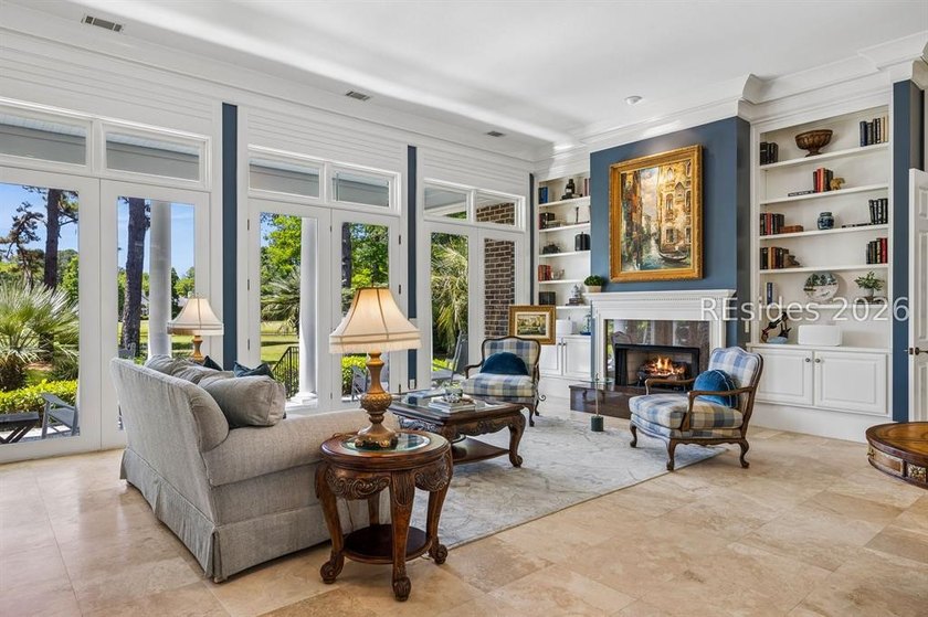 A refined luxury residence in Colleton River Club offering - photo 15