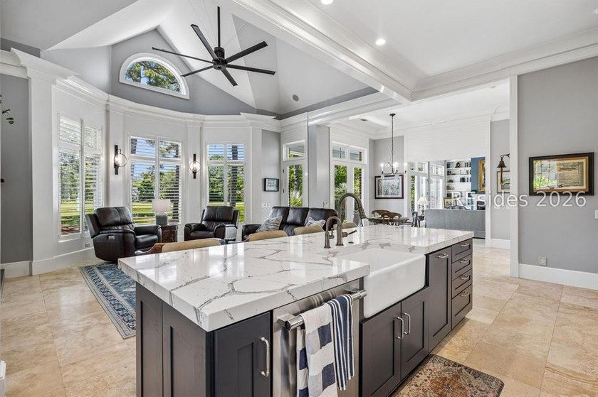 A refined luxury residence in Colleton River Club offering - photo 32