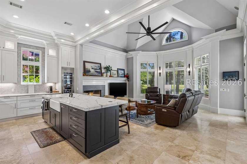 A refined luxury residence in Colleton River Club offering - photo 36