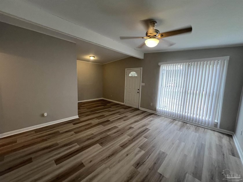 RECENTLY UPDATED 4 BEDROOM 1 BATHROOM HOME WITH 2021 ROOF - photo 3