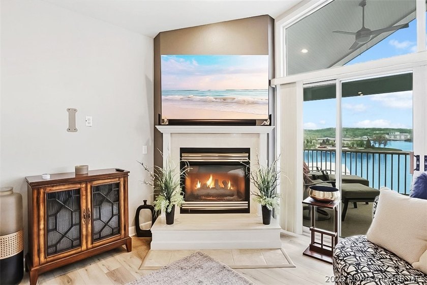 This top floor, 3 bedroom, 3 bath, a furnished condo is only one - photo 7
