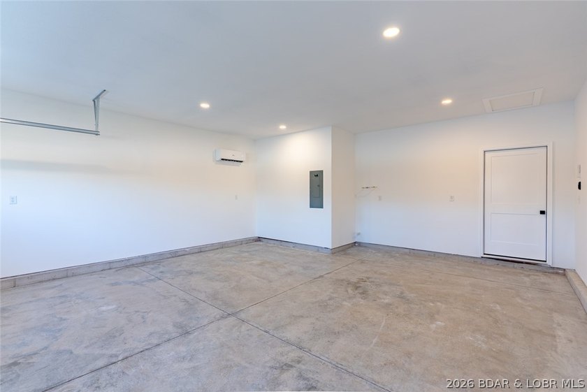 Brand-new beautiful home in the highly sought-after subdivision - photo 38