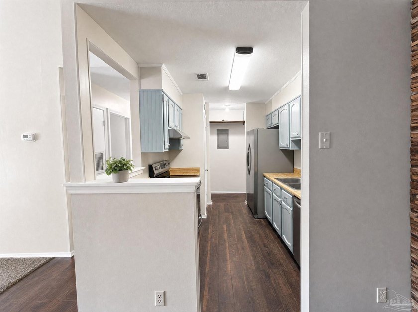 Best View in WindChase Bay - 2299 Scenic Hwy, Unit B5 Wake up to - photo 4