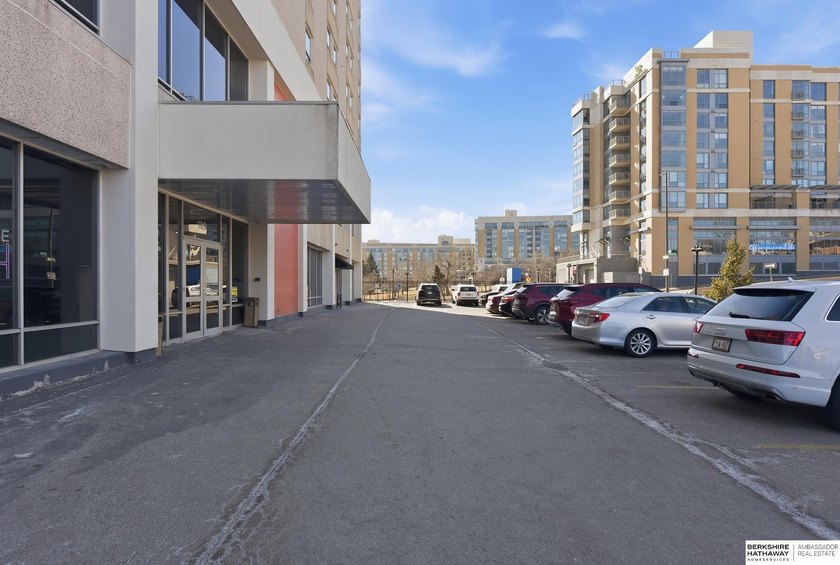 Located in the heart of Omaha near Blackstone, Midtown Crossing - photo 22