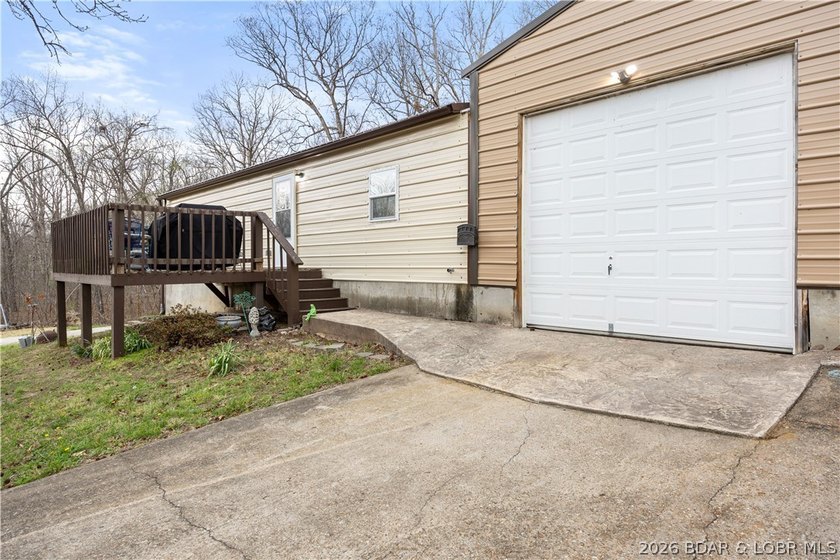 Welcome to the perfect blend of modern living and industrial - photo 2