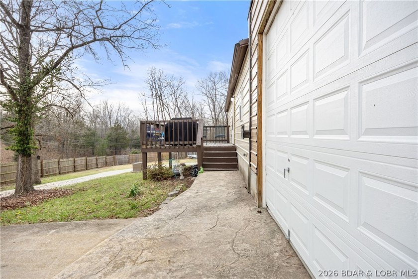 Welcome to the perfect blend of modern living and industrial - photo 3