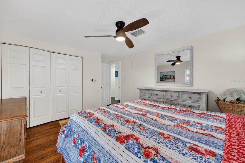 Investor's dream! Situated on 1 acre in a prime location, this - photo 8