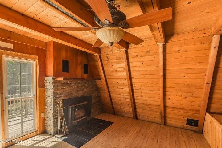 - Located in the Sacandaga Heights Beach Assoc and less than 1/2 - photo 13