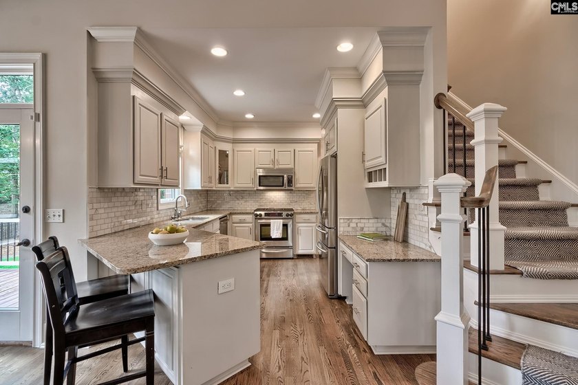 Welcome to Secret Cove, one of Lexington's premier waterfront - photo 15