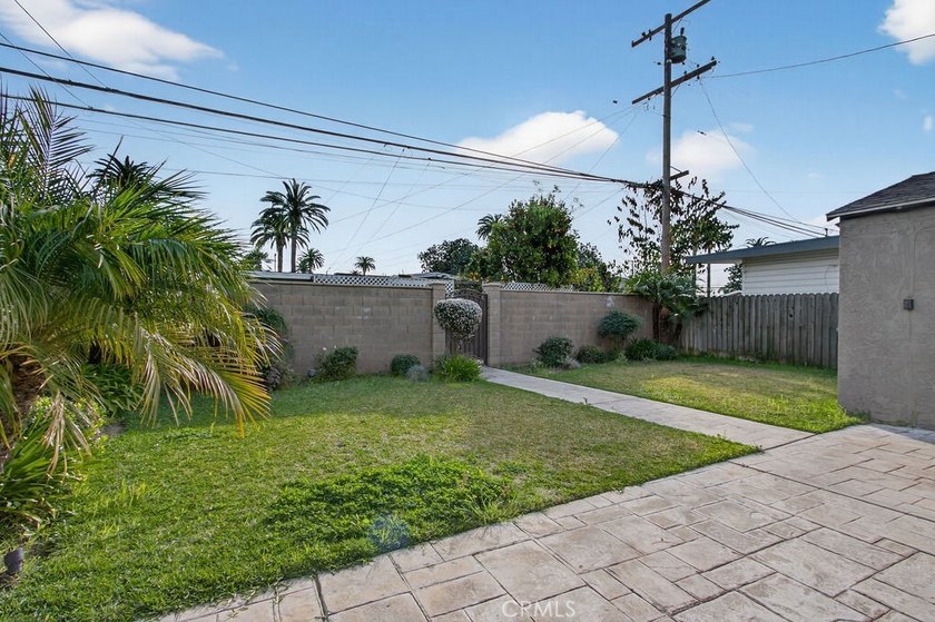 Stunning Turn-Key Gem in Historic Wrigley! Welcome to 2430 San - photo 18