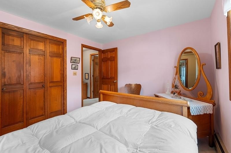 Beautiful arched-window entry welcomes you to this inviting lake - photo 34