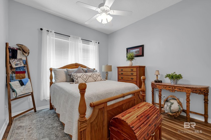 Welcome to your immaculate, turn-key oasis perfectly situated in - photo 14