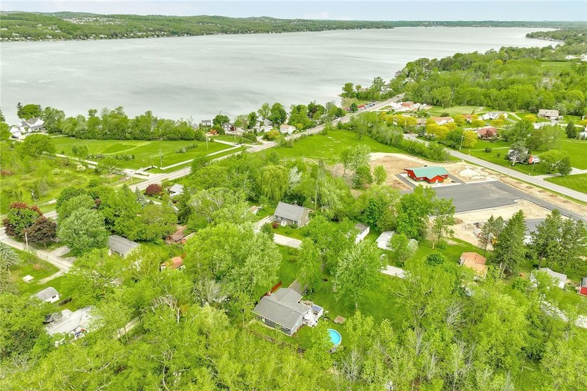 This house will wow you!! Enjoy Canandaigua Lake without the - photo 6