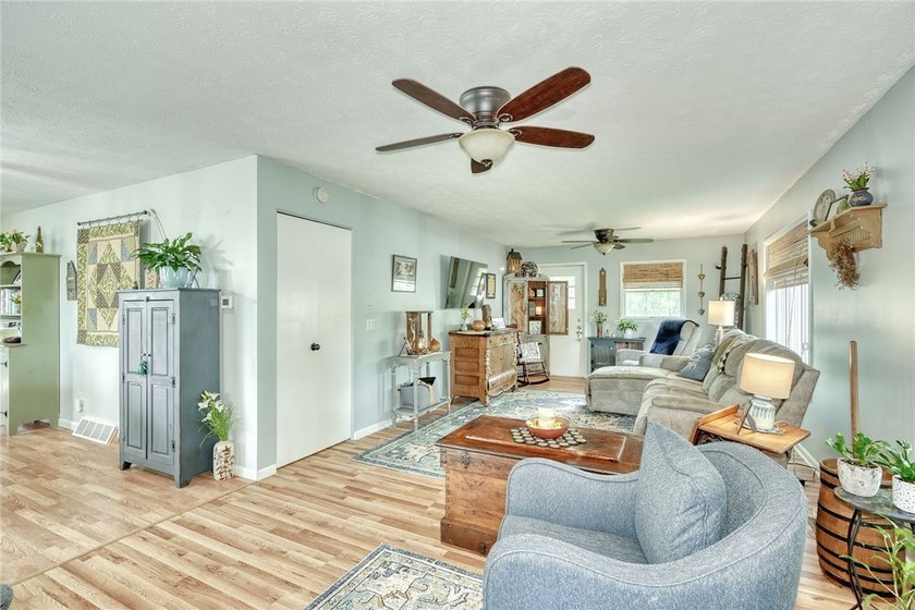 This house will wow you!! Enjoy Canandaigua Lake without the - photo 8
