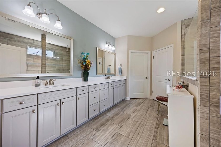 Welcome to this exceptional Tangerly Oak with Loft model - photo 30