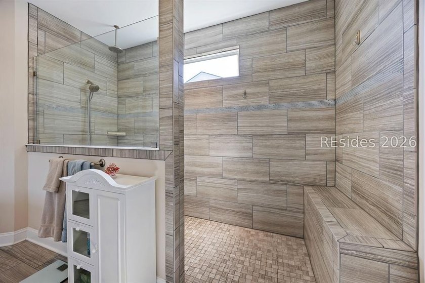 Welcome to this exceptional Tangerly Oak with Loft model - photo 32