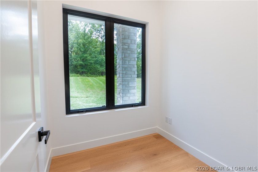 NEW CONSTRUCTION in Porto Cima! This modern ranch delivers the - photo 14