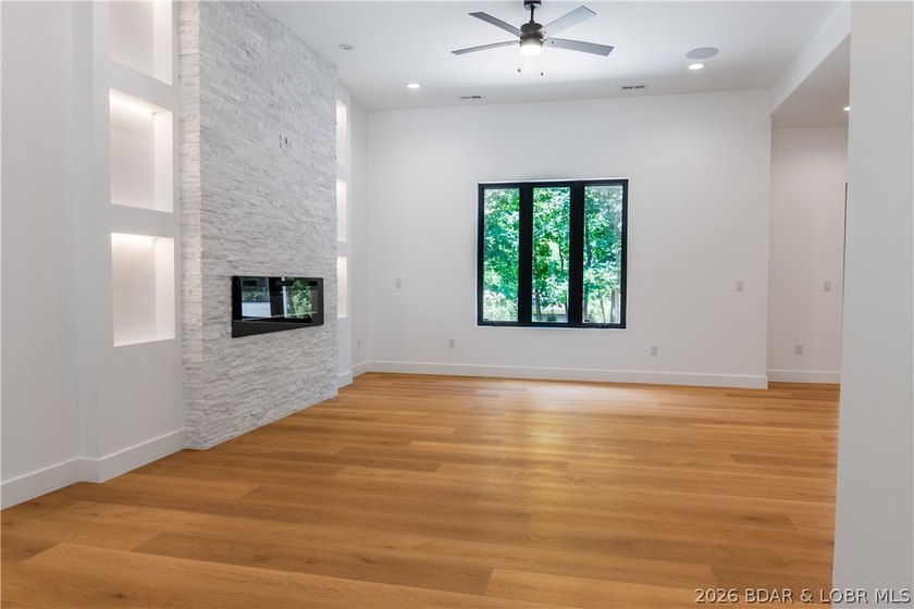 NEW CONSTRUCTION in Porto Cima! This modern ranch delivers the - photo 29