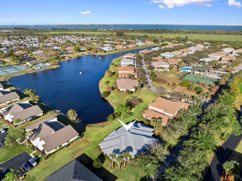 Meticulously maintained and truly move-in ready, this - photo 11