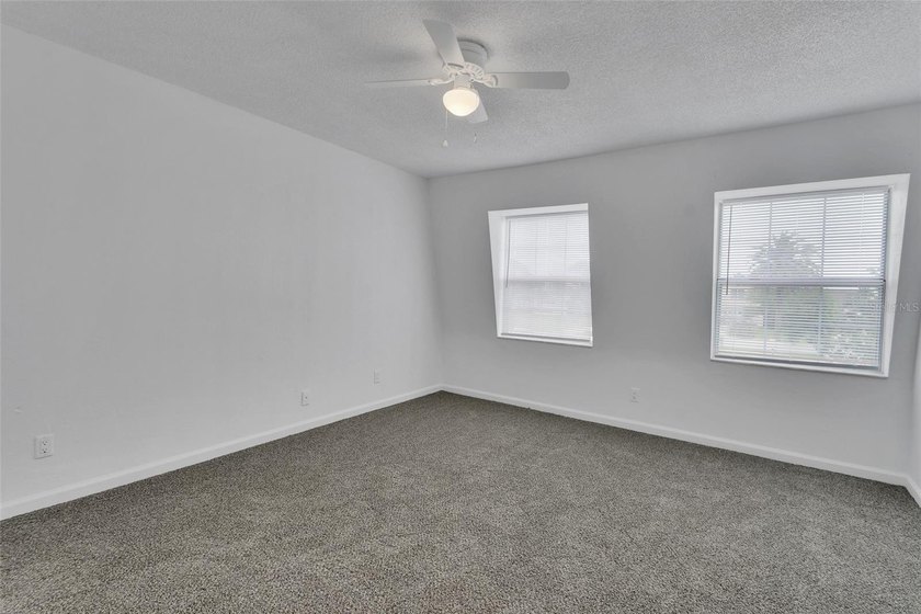 Welcome to a beautifully updated and meticulously maintained - photo 15