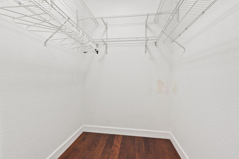 Meticulously maintained and truly move-in ready, this - photo 34