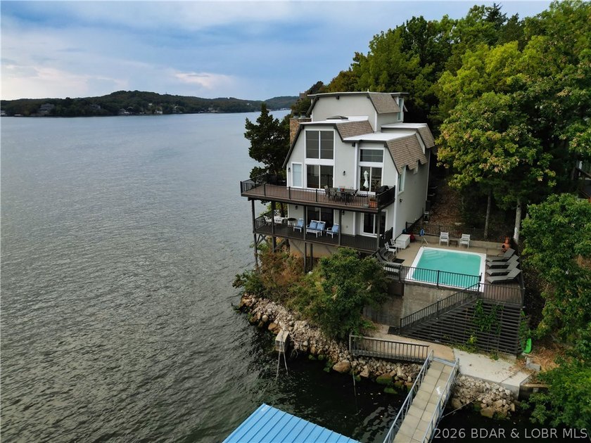 $25K CREDIT at closing toward replacements of your choice - photo 7