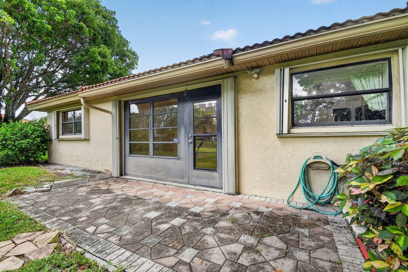Welcome to Bent Tree Villas West! This charming 2-bedroom - photo 25