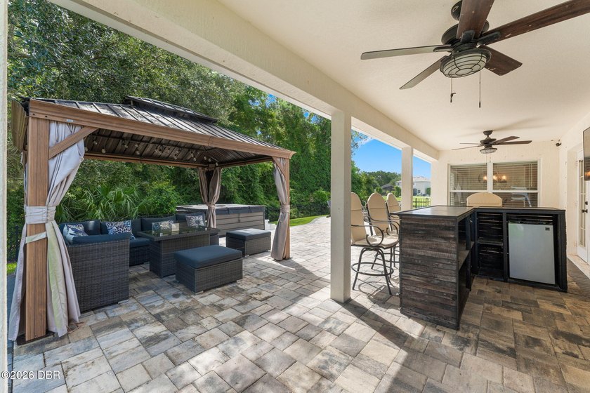 Welcome to 109 Thornberry Branch, a beautifully updated home - photo 31