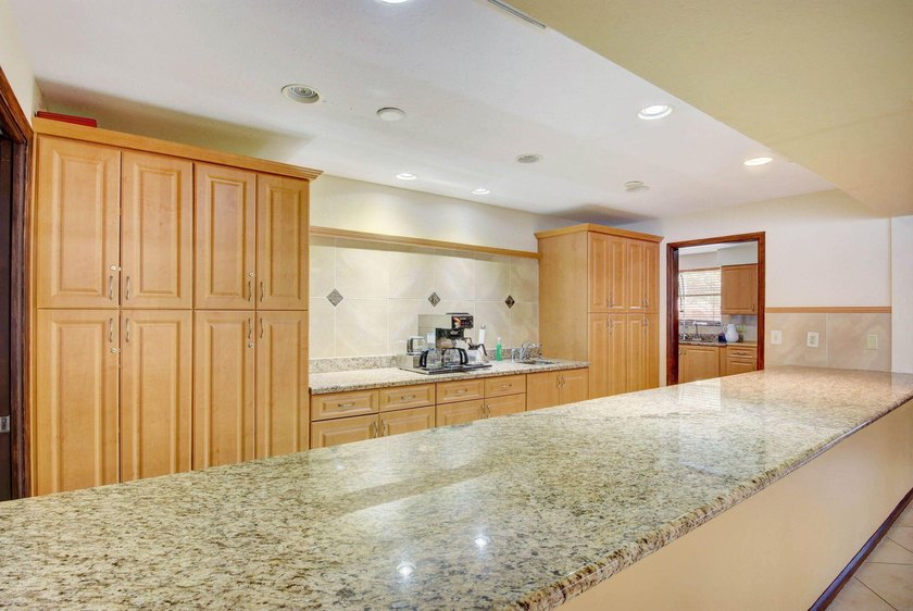 Welcome to Bent Tree Villas West! This charming 2-bedroom - photo 44