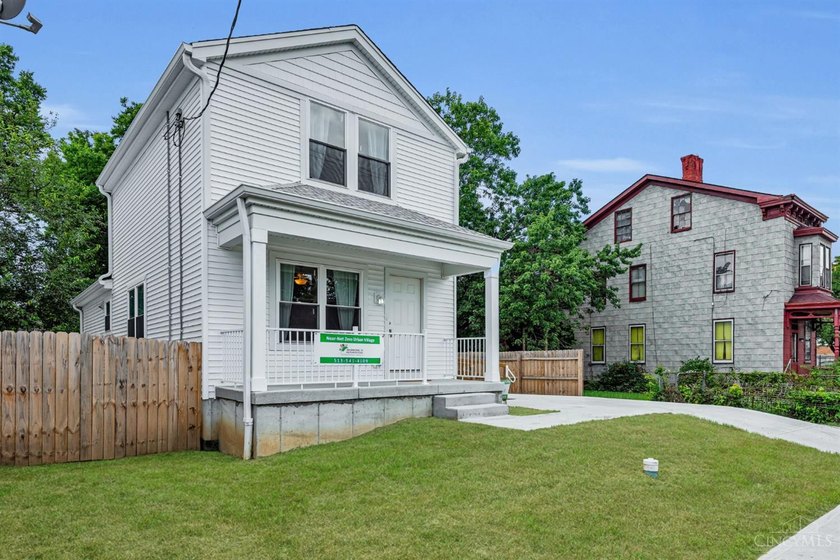 Exceptional Opportunity to own a Nearly Net Zero home with 15 - photo 3