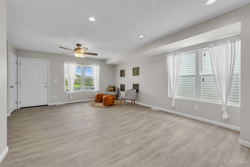 Exceptional Opportunity to own a Nearly Net Zero home with 15 - photo 9