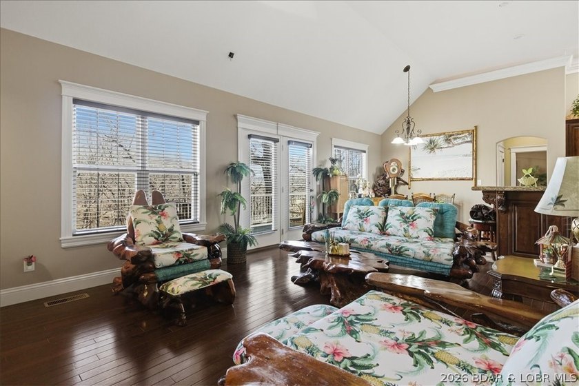 Spacious Updated Home on a 1.75 Acre Lot in Prime Location! This - photo 11
