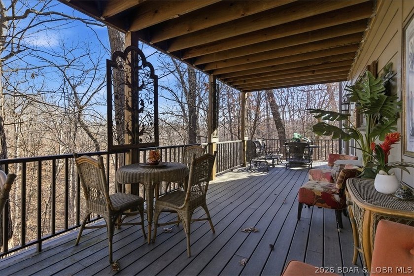 Spacious Updated Home on a 1.75 Acre Lot in Prime Location! This - photo 30