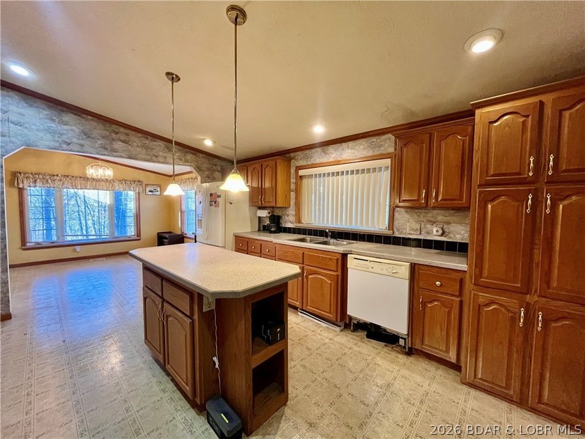 Rare opportunity to own 97 mostly wooded acres just minutes from - photo 8