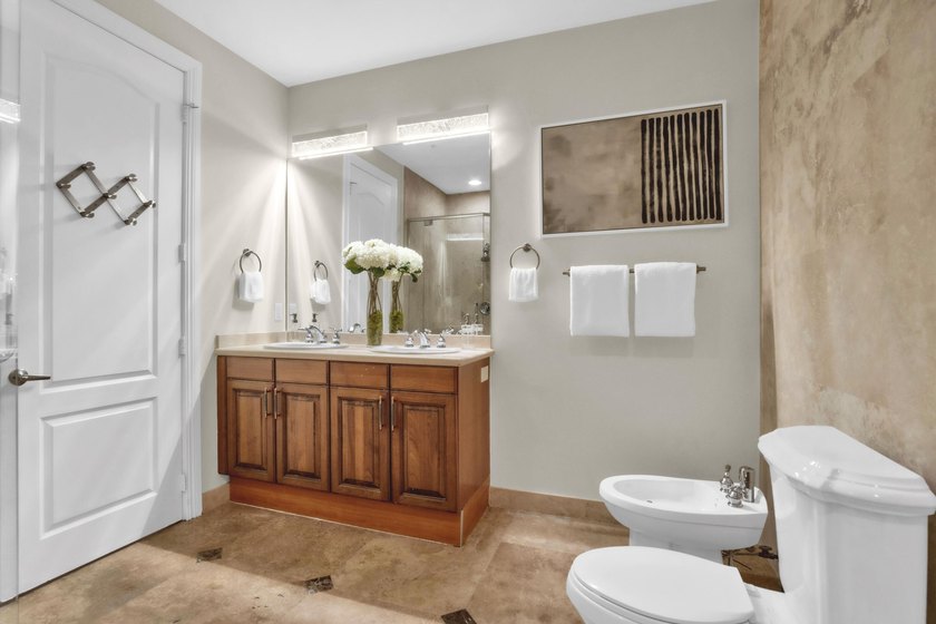 3-level townhome in the sought-after Coral Ridge neighborhood - photo 29