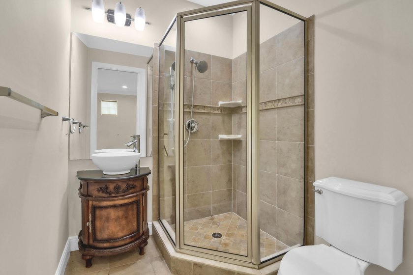 3-level townhome in the sought-after Coral Ridge neighborhood - photo 39